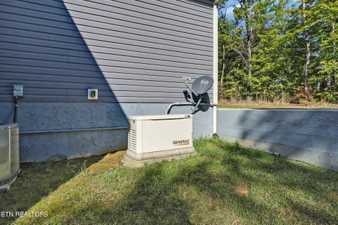 Tiny photo for 380 Mountain Preserve Pkwy, Crab Orchard, TN 37723 (MLS # 1359919)