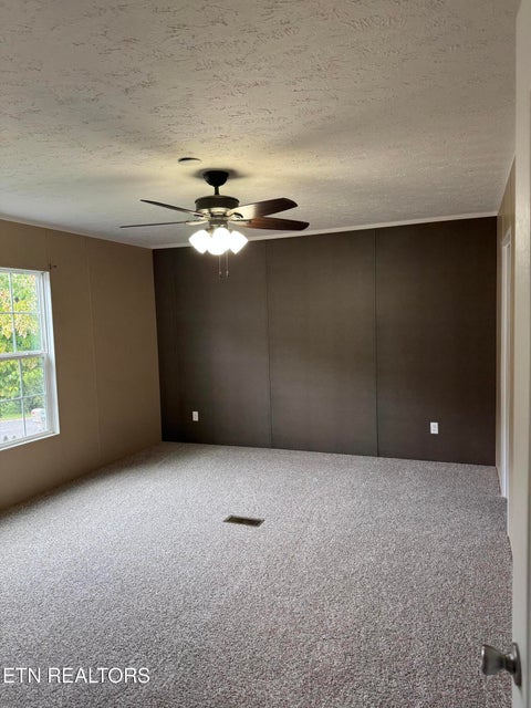 Tiny photo for 304 Peach Tree Circle, Wartburg, TN 37887 (MLS # 1355276)