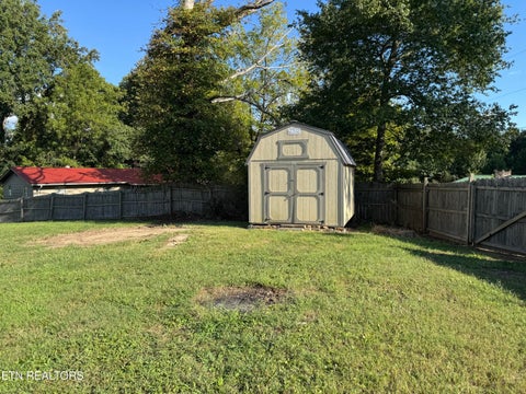 Tiny photo for 304 Peach Tree Circle, Wartburg, TN 37887 (MLS # 1355276)