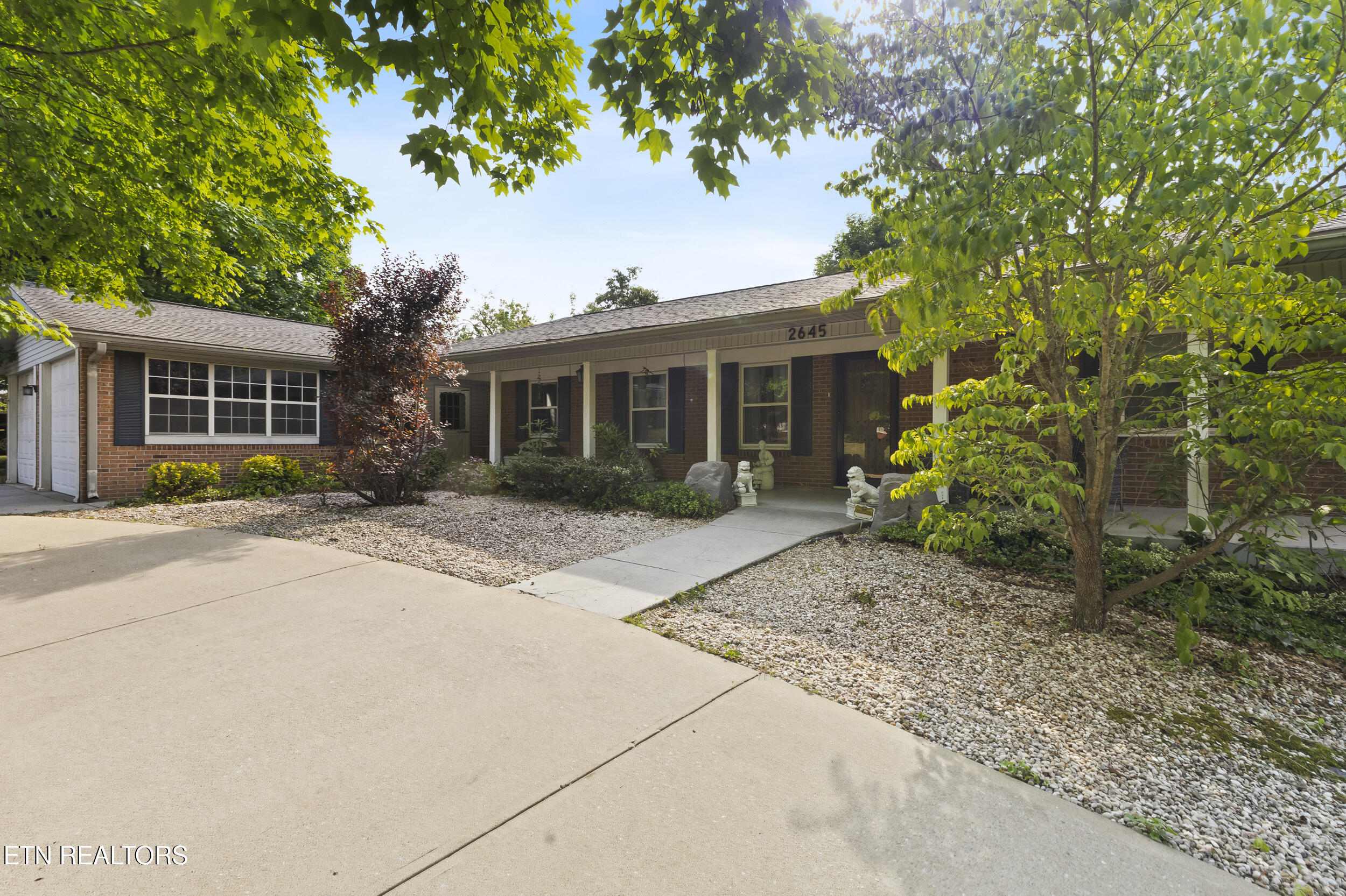 2645 Mountain View Drive
