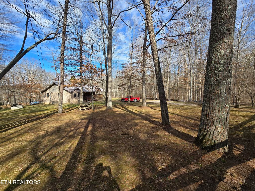 Photo of 254 Woody Cemetery Rd, Crossville, TN 38571 (MLS # 1329277)