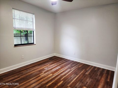 Tiny photo for 5908 Moore Rd, Knoxville, TN 37920 (MLS # 1344987)