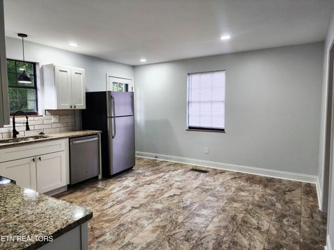Tiny photo for 5908 Moore Rd, Knoxville, TN 37920 (MLS # 1344987)