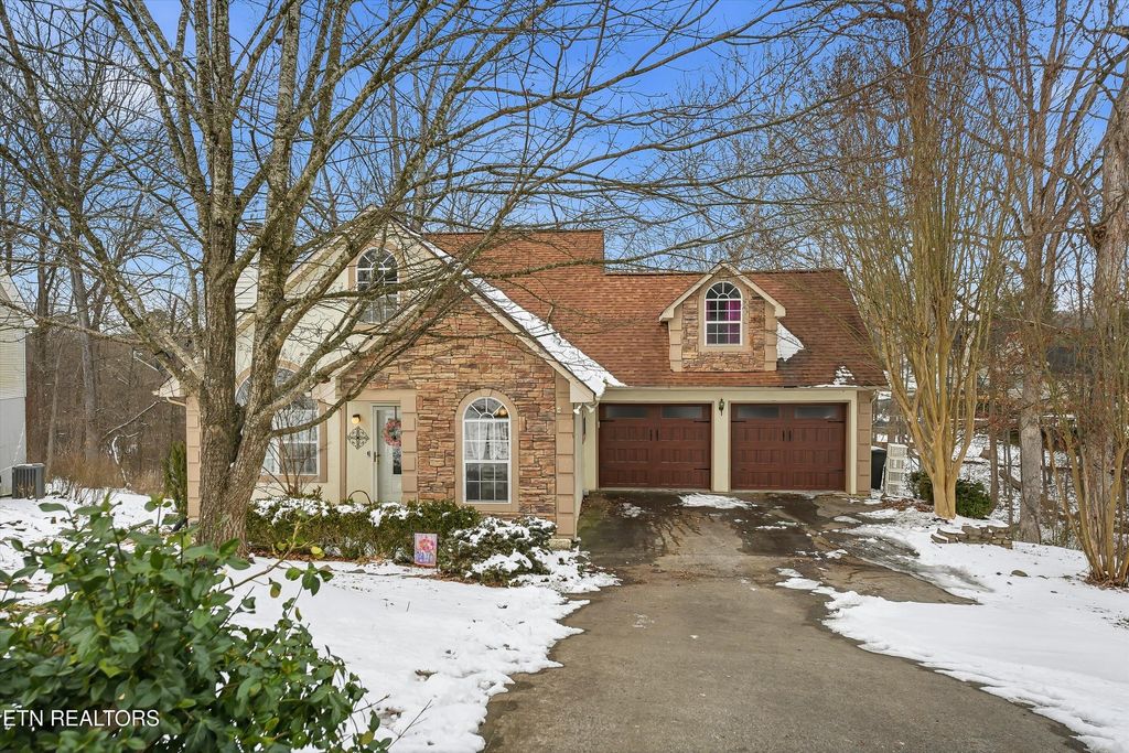 Photo of 6016 Tennyson Drive, Knoxville, TN 37909 (MLS # 1328633)