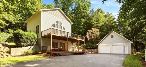 Photo of 281 Lone Mountain Rd, Andersonville, TN 37705 (MLS # 1347502)