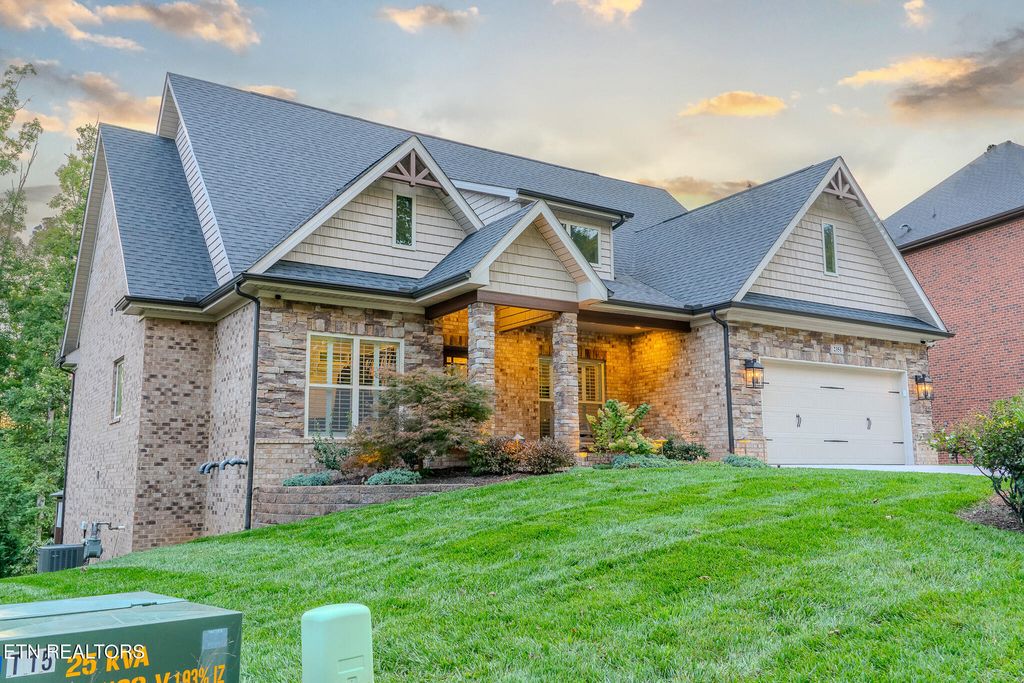Photo of 2351 Wolf Crossing Lane, Knoxville, TN 37932 (MLS # 1317768)