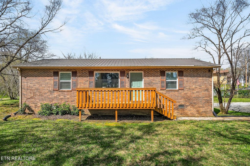 Photo of 1423 Shadow Lane, Cookeville, TN 38501 (MLS # 1333195)