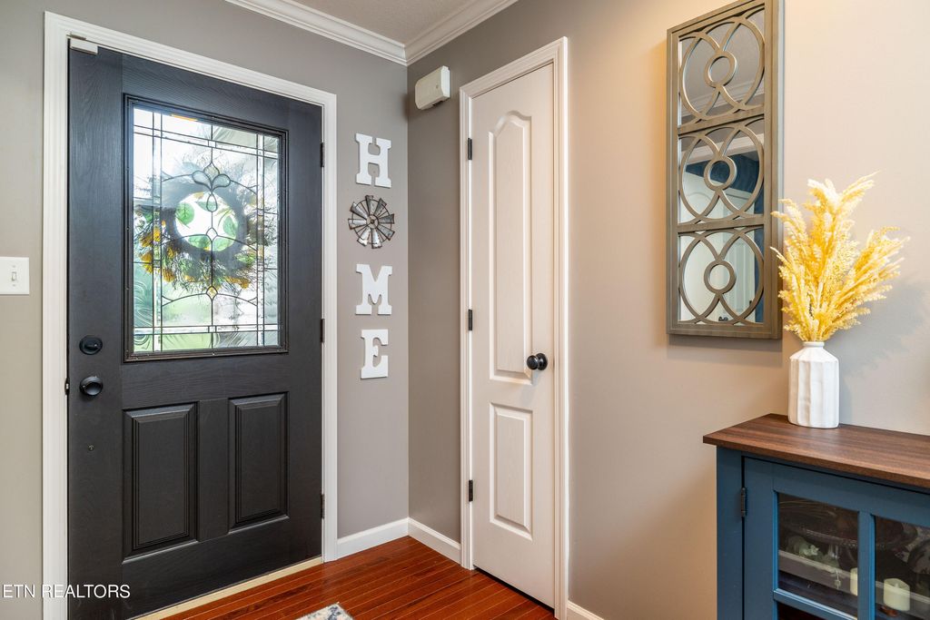 Photo of 2481 Topside Rd, Louisville, TN 37777 (MLS # 1256984)