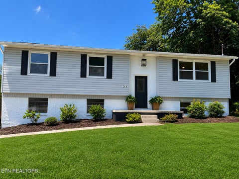 Photo of 264 Newport Rd, Knoxville, TN 37934 (MLS # 1345401)