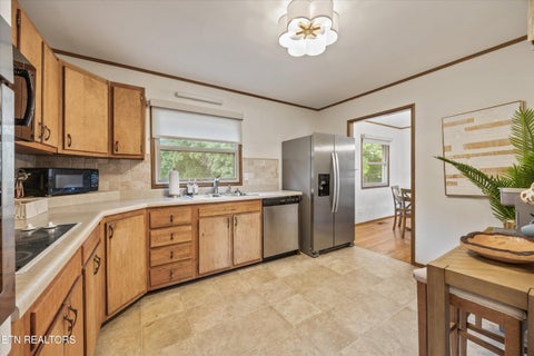 Tiny photo for 4913 Gettysburg Rd, Knoxville, TN 37921 (MLS # 1355939)