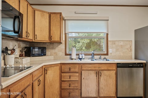 Tiny photo for 4913 Gettysburg Rd, Knoxville, TN 37921 (MLS # 1355939)