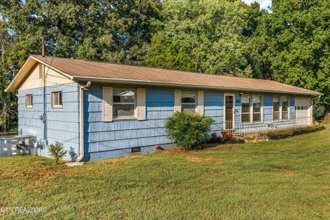 Tiny photo for 4913 Gettysburg Rd, Knoxville, TN 37921 (MLS # 1355939)