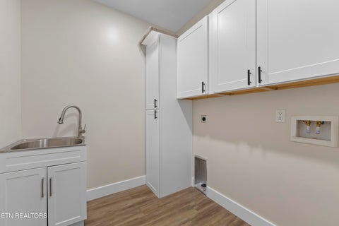 Tiny photo for 1514 Broad River Lane, Sevierville, TN 37876 (MLS # 1356214)