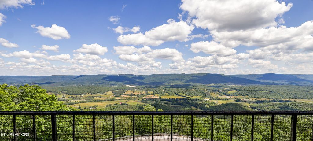 Photo of 13242 Brockdell Rd, Pikeville, TN 37367 (MLS # 1342743)