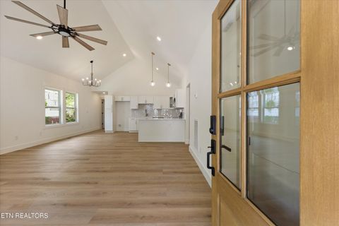 Tiny photo for 430 E Oldham Ave, Knoxville, TN 37917 (MLS # 1342413)