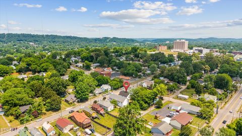 Tiny photo for 430 E Oldham Ave, Knoxville, TN 37917 (MLS # 1342413)
