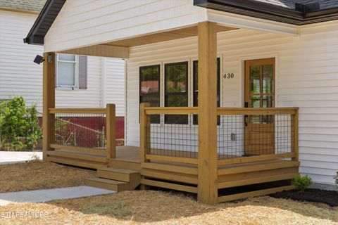 Tiny photo for 430 E Oldham Ave, Knoxville, TN 37917 (MLS # 1342413)