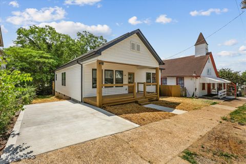 Tiny photo for 430 E Oldham Ave, Knoxville, TN 37917 (MLS # 1342413)