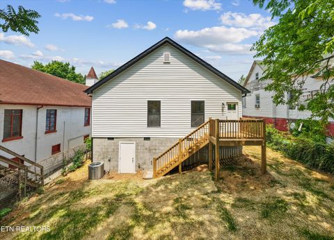 Tiny photo for 430 E Oldham Ave, Knoxville, TN 37917 (MLS # 1342413)