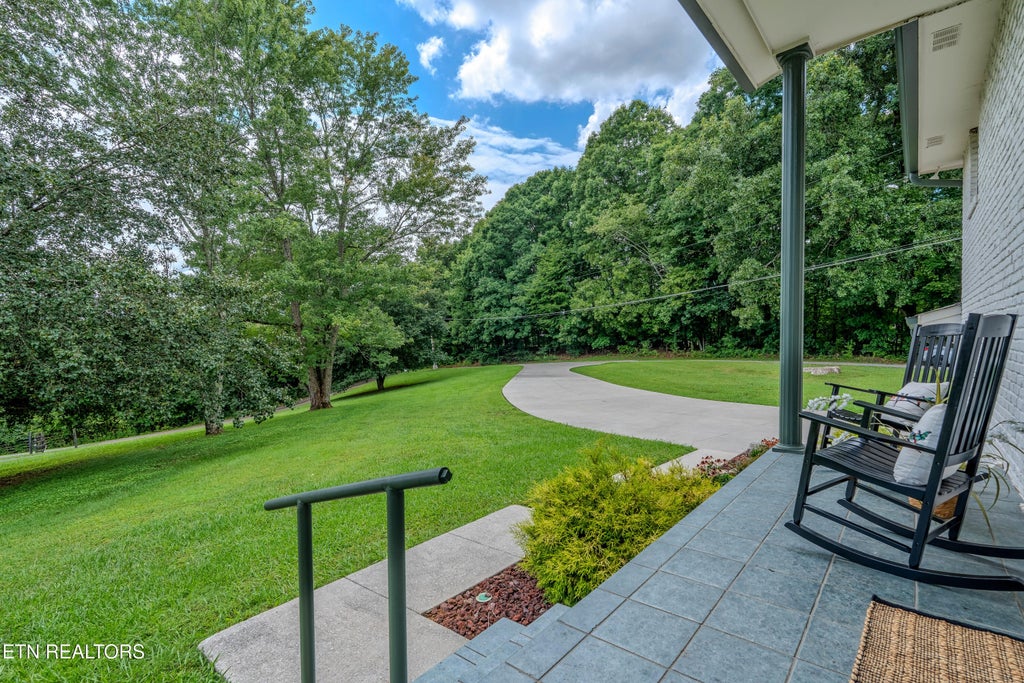 Photo of 828 Freels Lane, Concord, TN 37922 (MLS # 1348972)