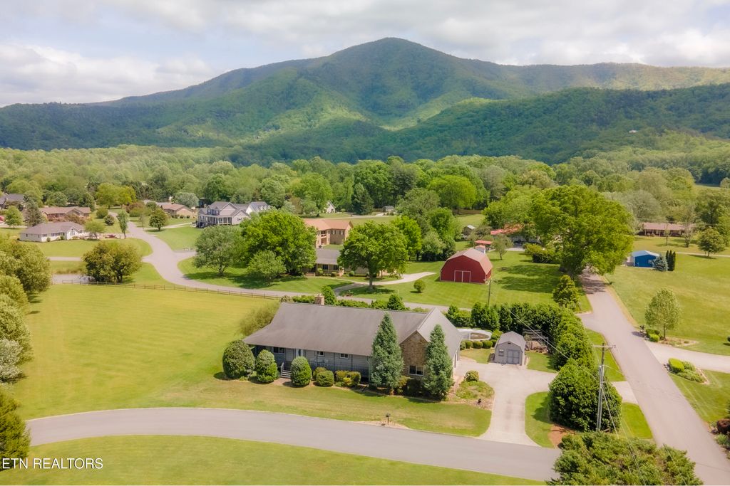 Photo of 3938 Katy Hollar Rd, Sevierville, TN 37862 (MLS # 1339321)