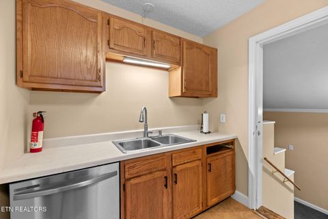 Tiny photo for 2541 Seaton Ave, Knoxville, TN 37920 (MLS # 1317860)