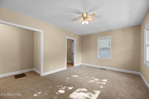 Tiny photo for 2541 Seaton Ave, Knoxville, TN 37920 (MLS # 1317860)