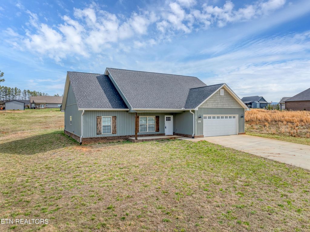 Photo of 910 Loblolly Lane, Maryville, TN 37801 (MLS # 1332086)