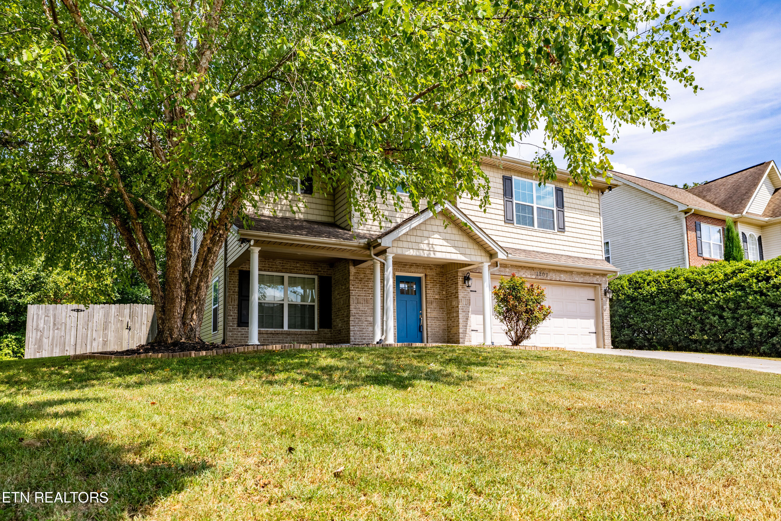 1207 Elsborn Ridge Rd