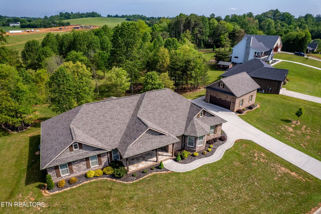 Photo of 1217 Houston Springs Rd, Greenback, TN 37742 (MLS # 1302059)