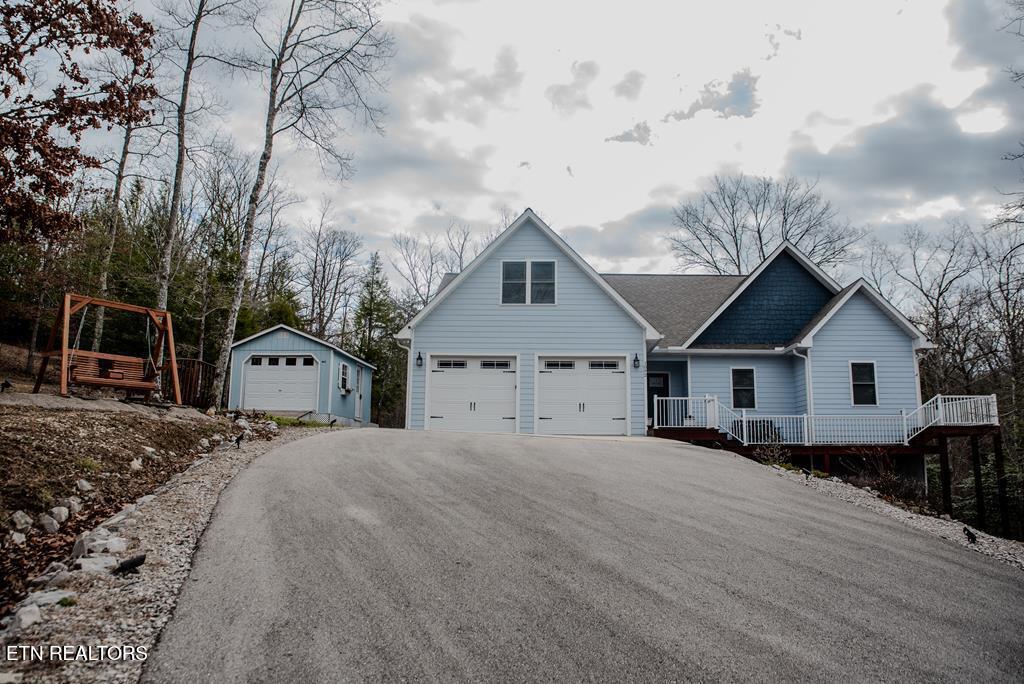 1092 Grandview Way