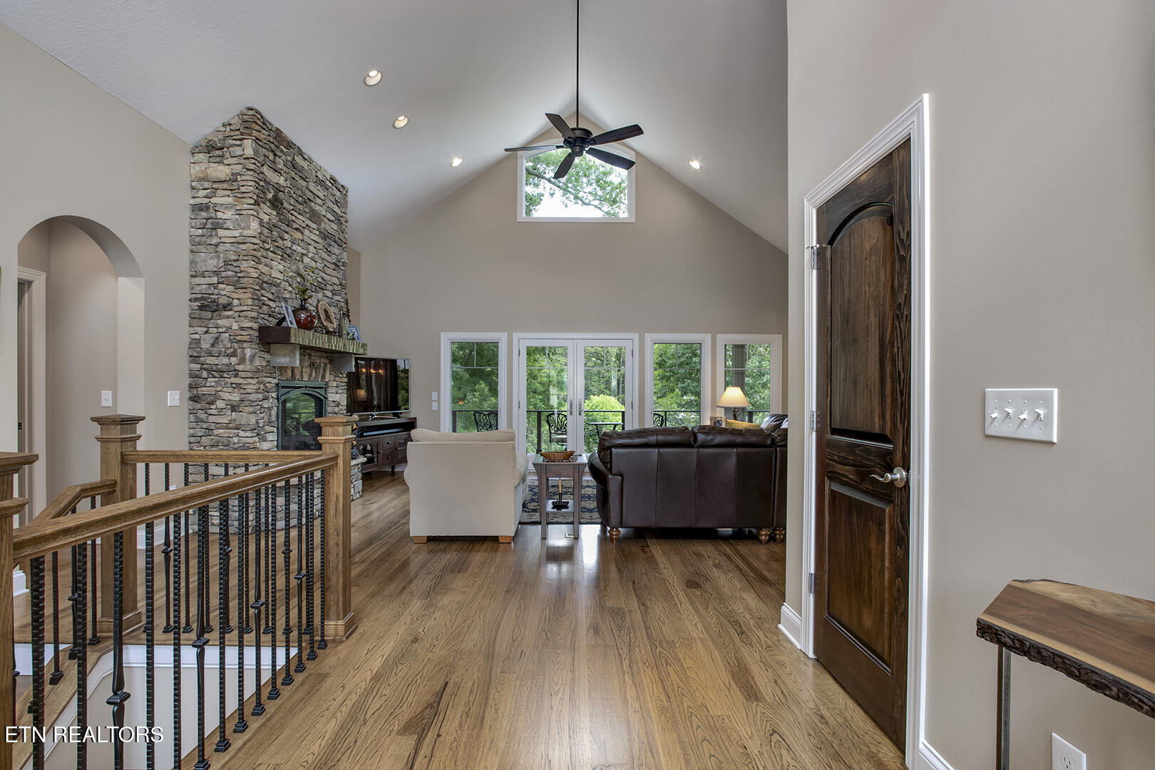109 Shawnee Point