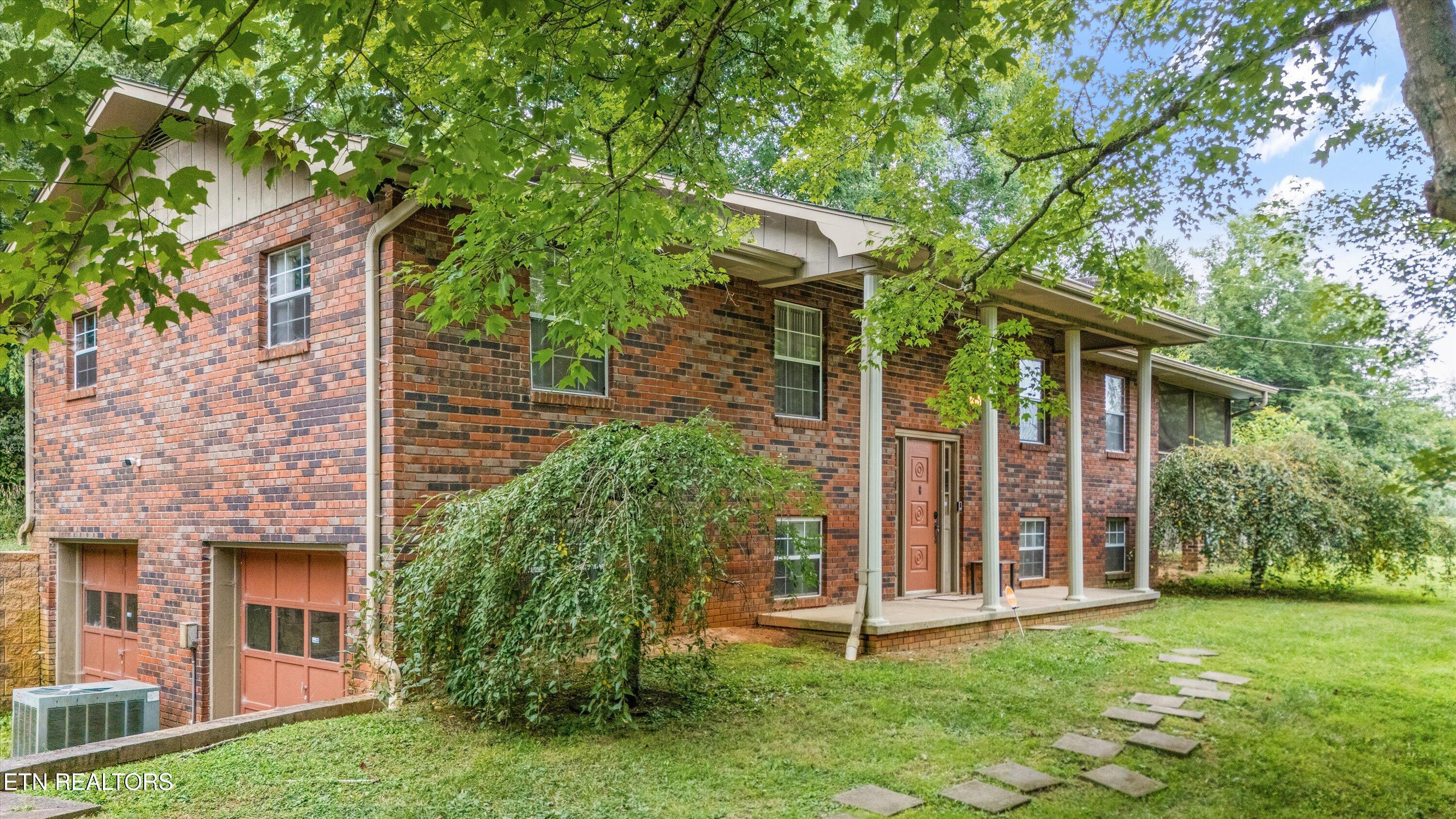 1207 Fagley Drive