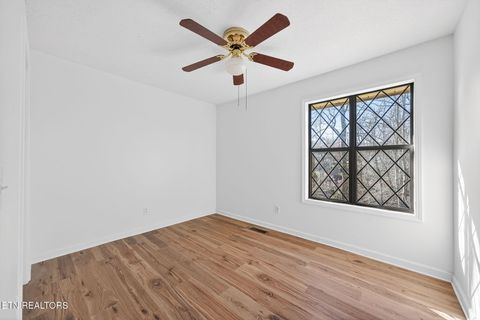 Tiny photo for 1016 Hickory Hill Drive, Jamestown, TN 38556 (MLS # 1324659)