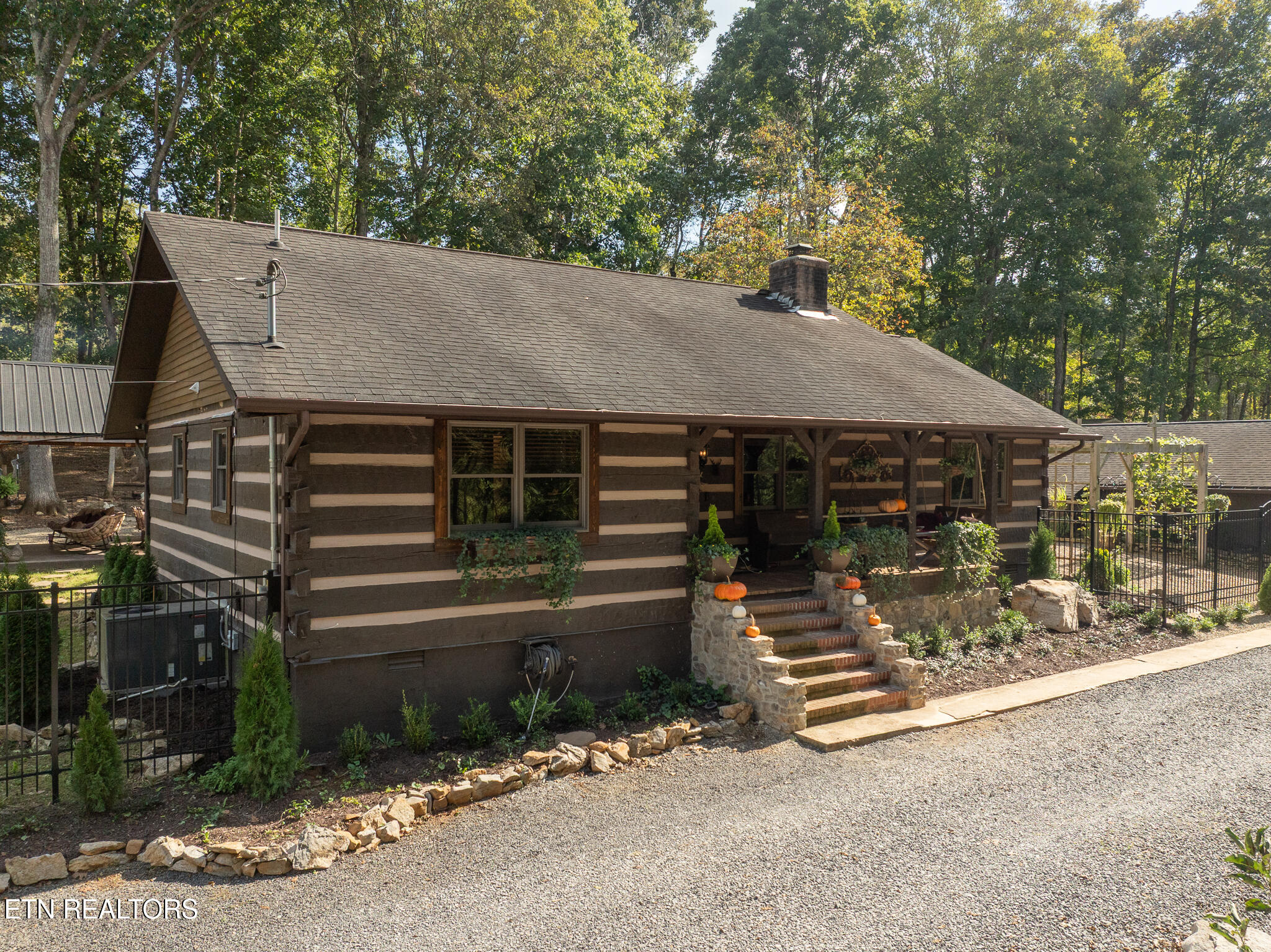 242 Lewis lane Lane