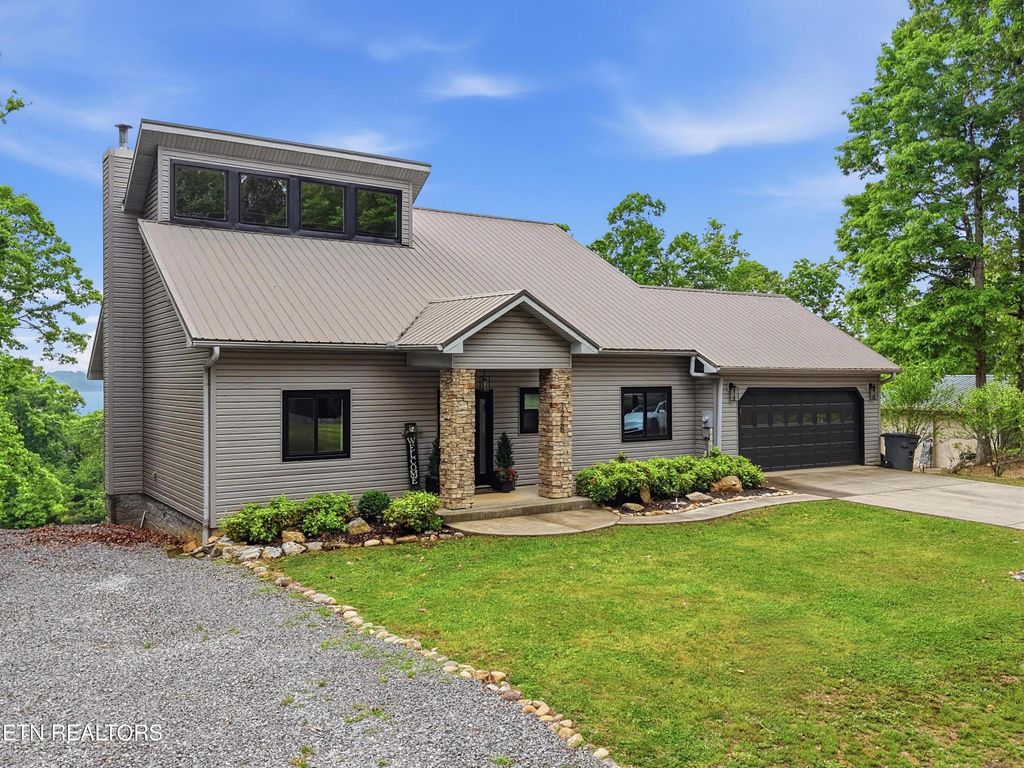 Photo of 1225 Weaver Lane, Dandridge, TN 37725 (MLS # 1338841)