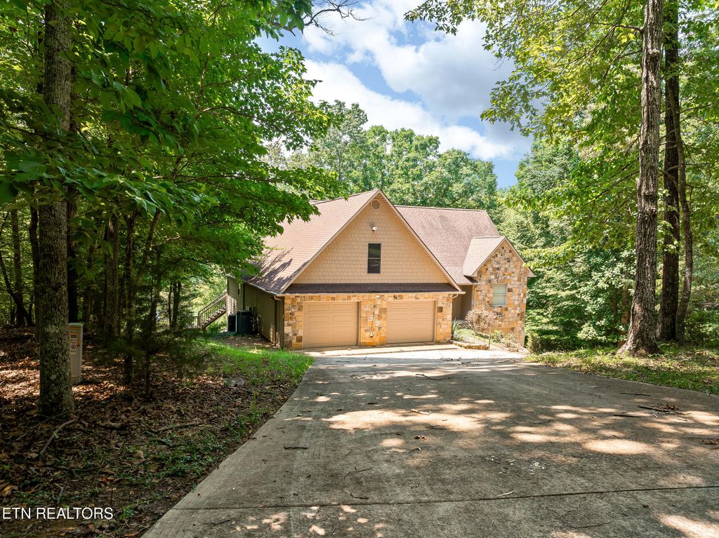 Photo of 134 Holly Lane, Kingston, TN 37763 (MLS # 1306394)