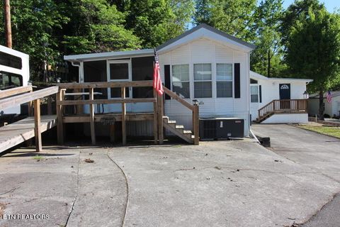 Manufactured Home in Townsend TN 774 Big Valley Blvd.jpg