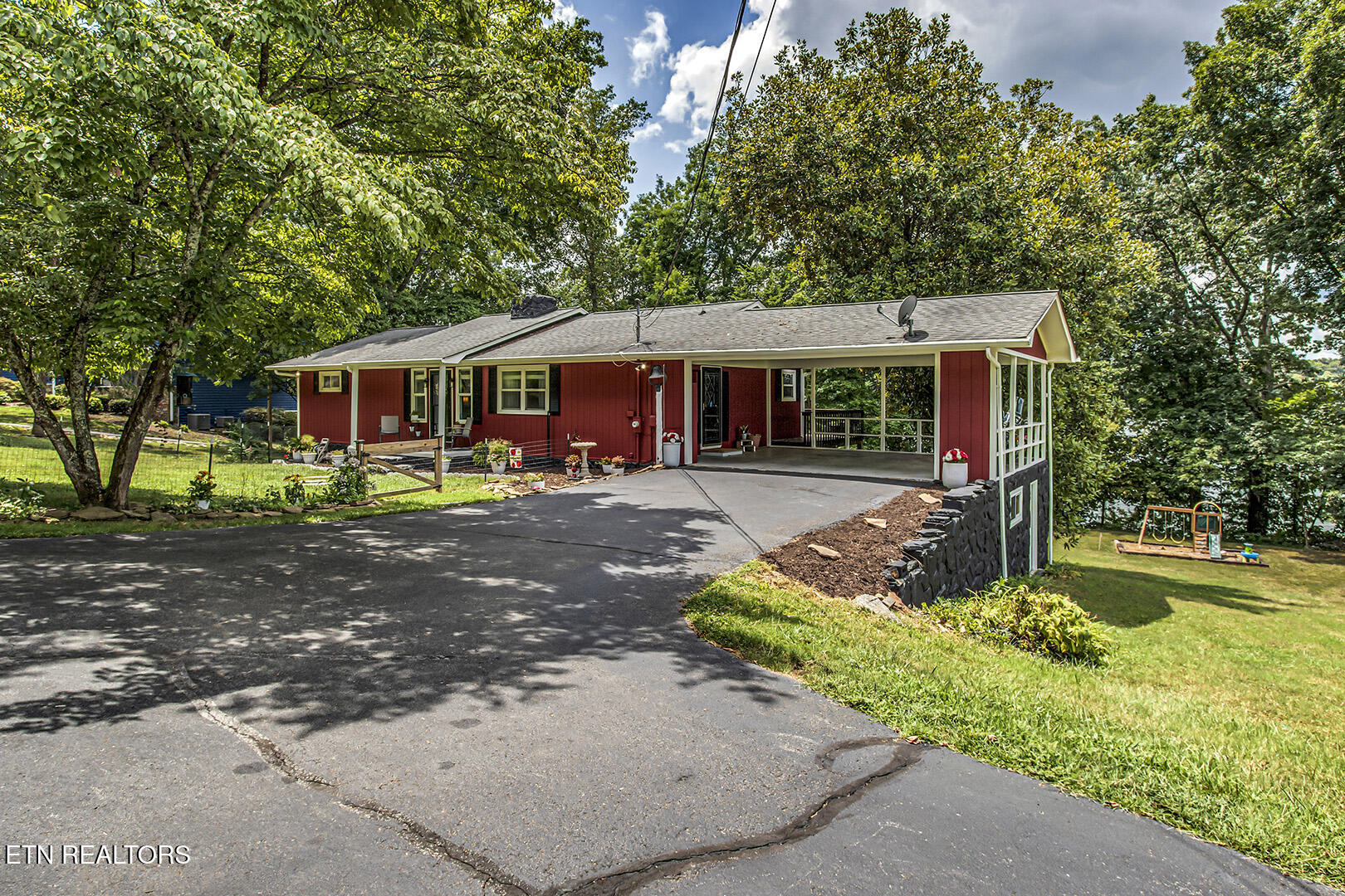 2163 Sugar Grove Valley Rd
