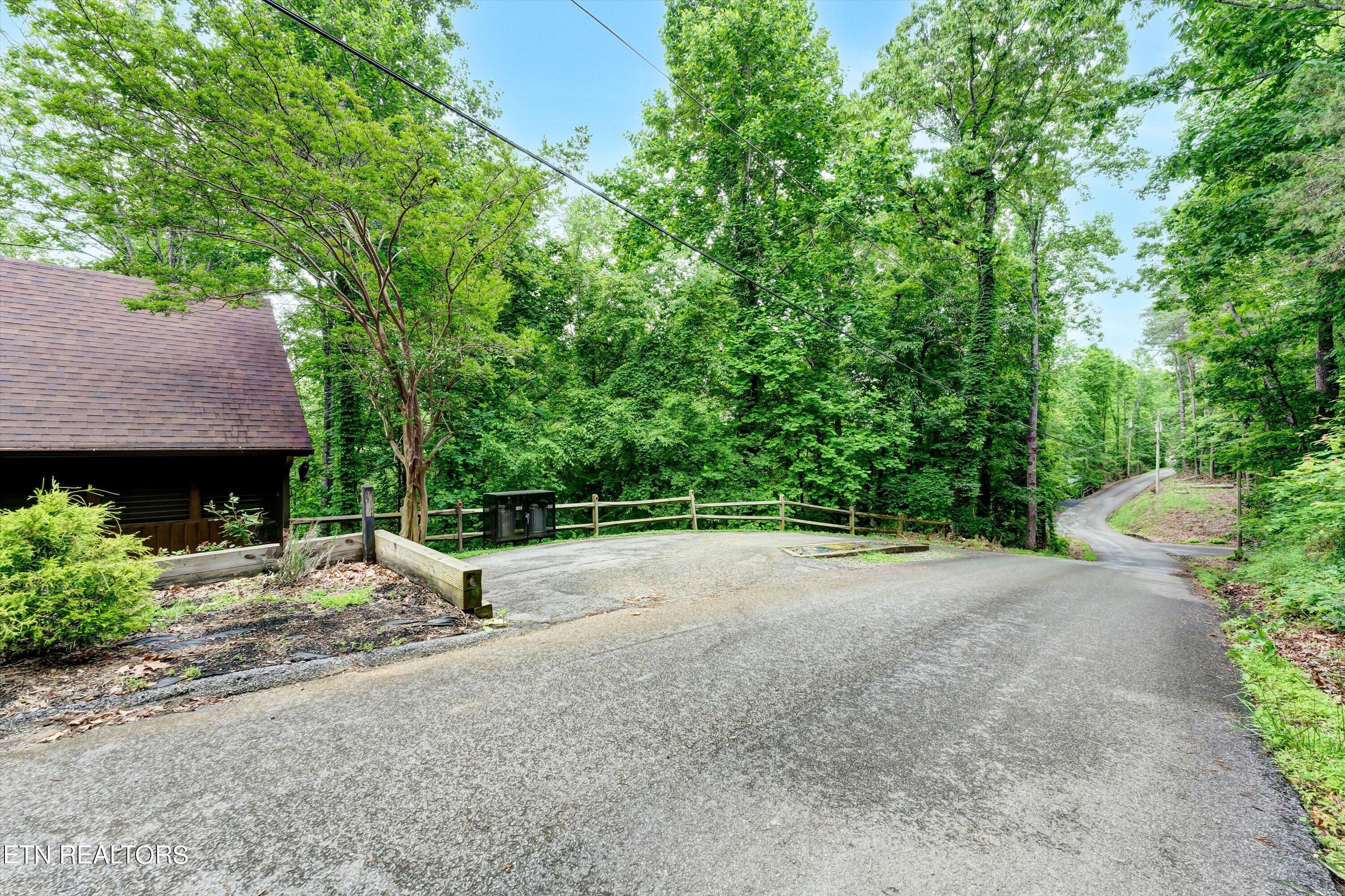 1748 Ridgecrest Drive