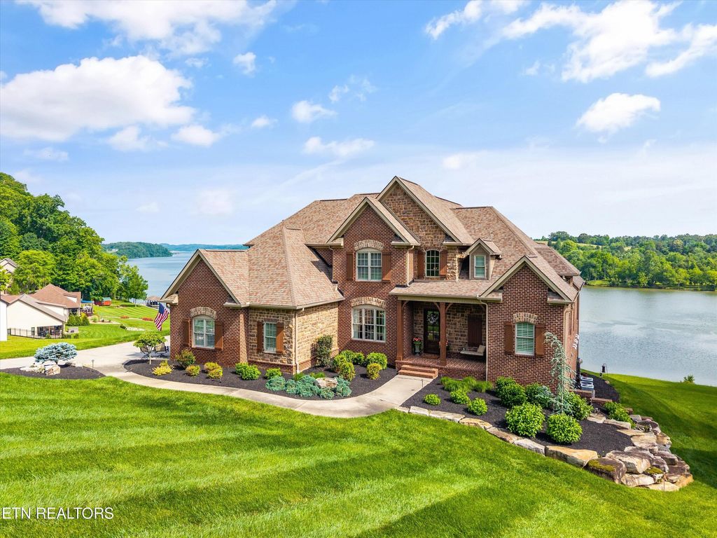 Photo of 436 Silent River Lane, Loudon, TN 37774 (MLS # 1302299)