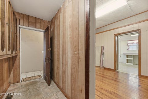 Tiny photo for 400 N Main St, Clinton, TN 37716 (MLS # 1325773)