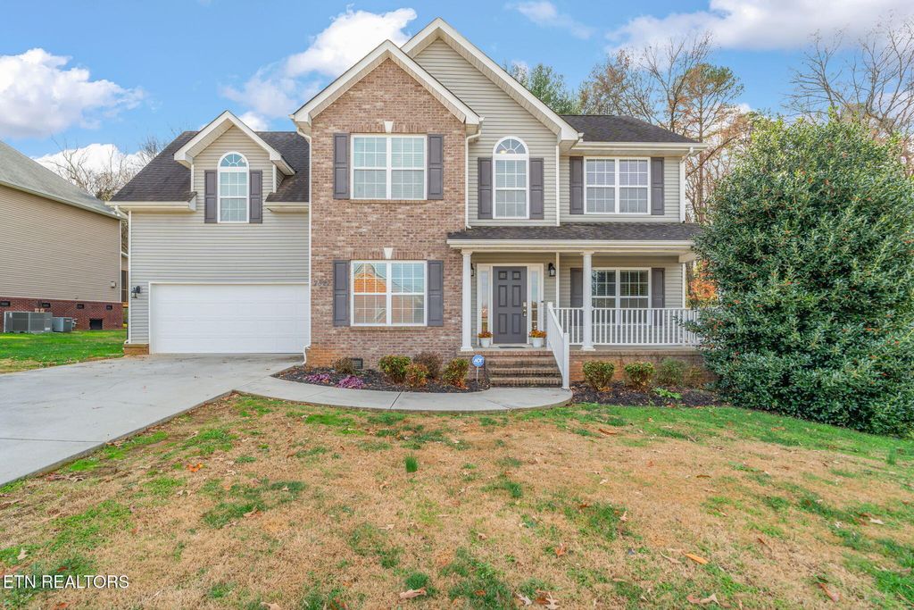 Photo of 2527 Brantley Park Blvd, Maryville, TN 37804 (MLS # 1322777)