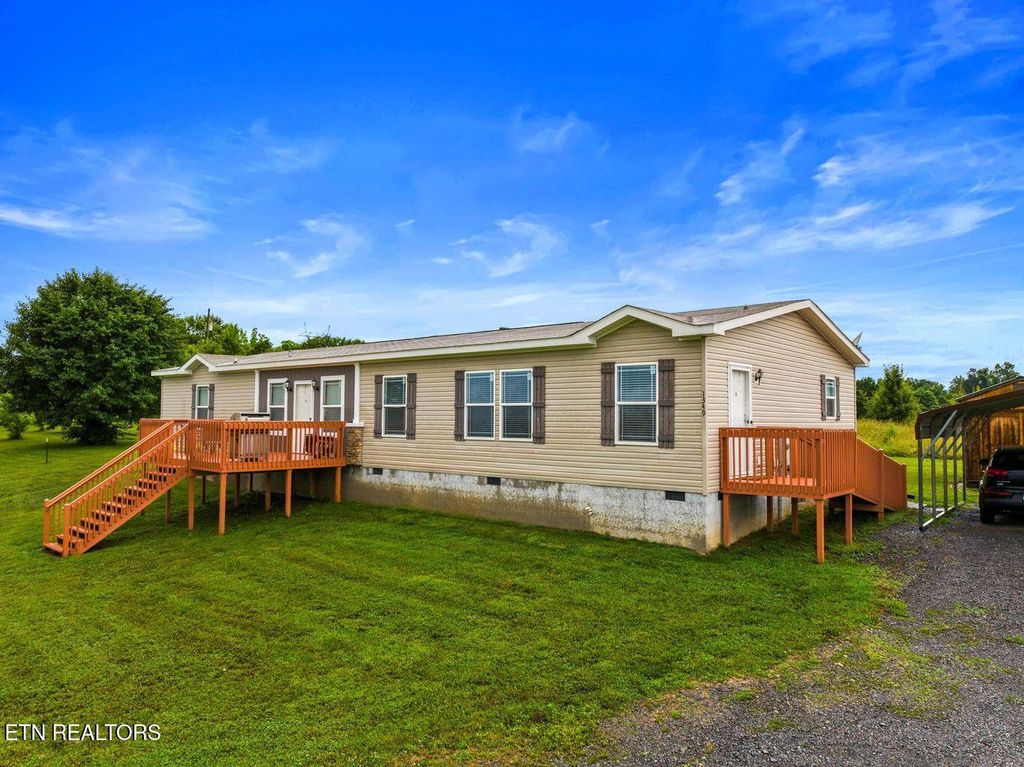 Photo of 1349 Valley Home Rd, Dandridge, TN 37725 (MLS # 1303132)