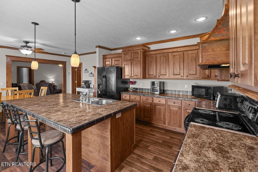 Photo of 1349 Valley Home Rd, Dandridge, TN 37725 (MLS # 1303132)