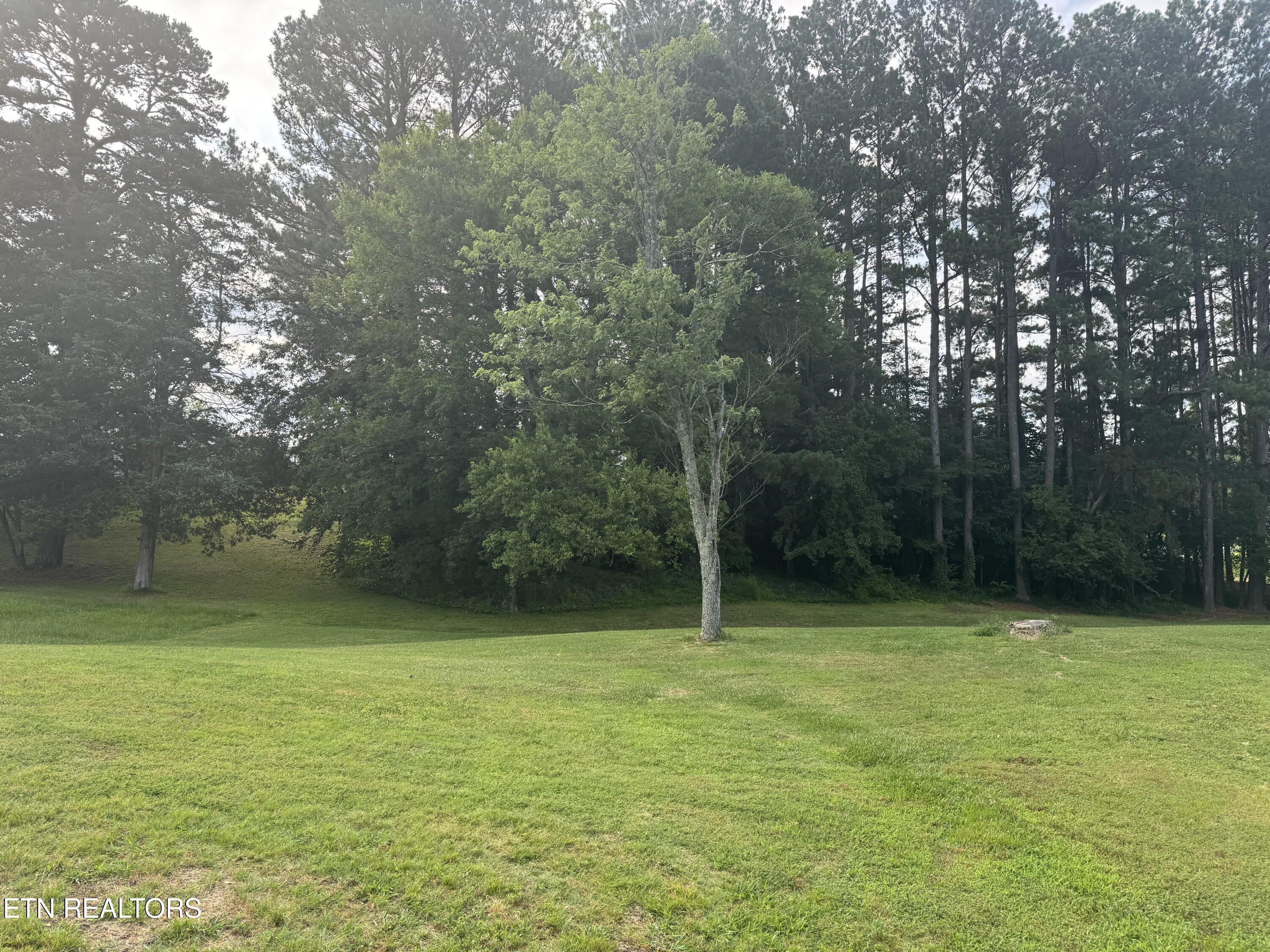 123 Jerry Cardin Lane