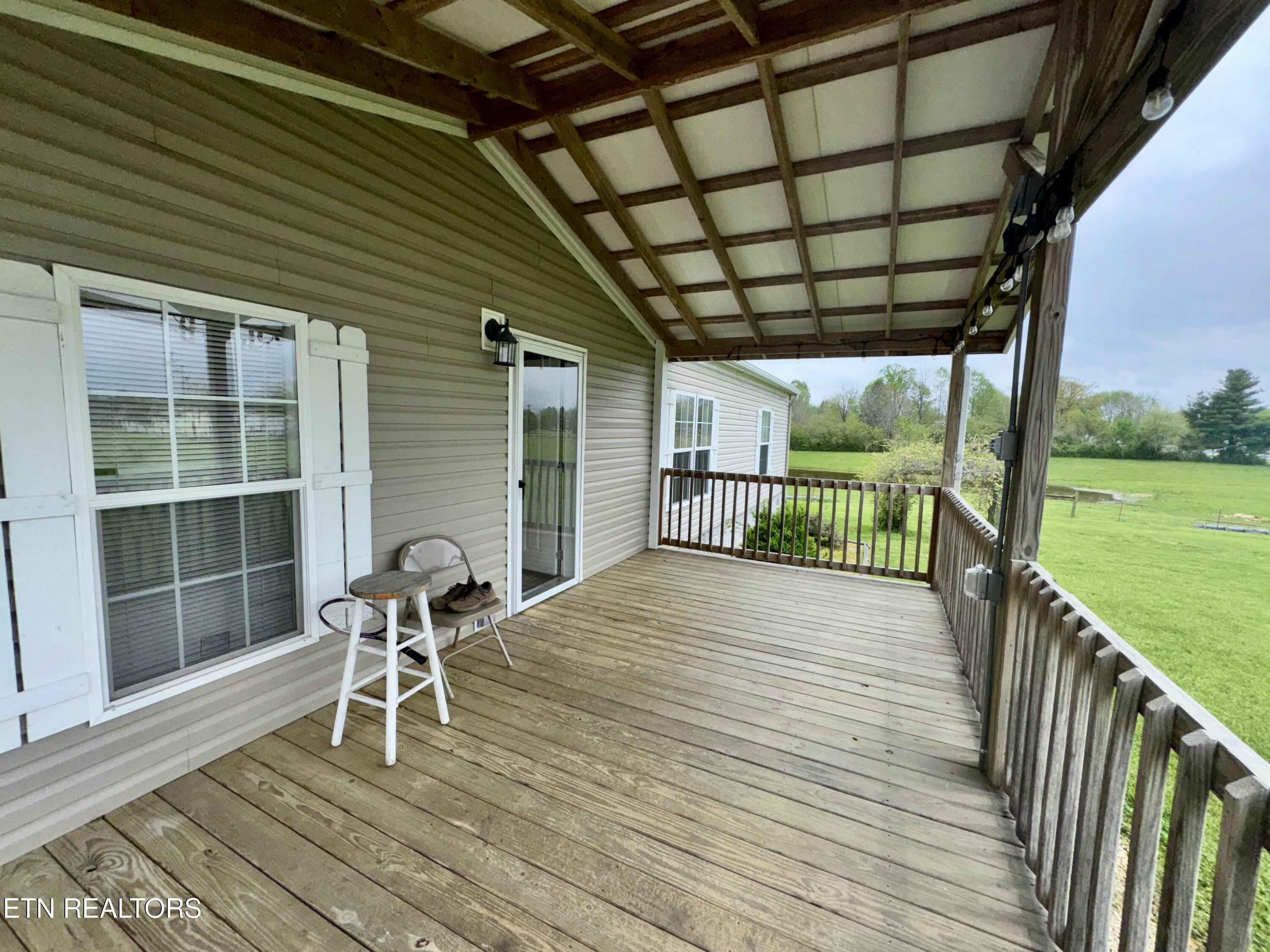 2959 Pomona Rd