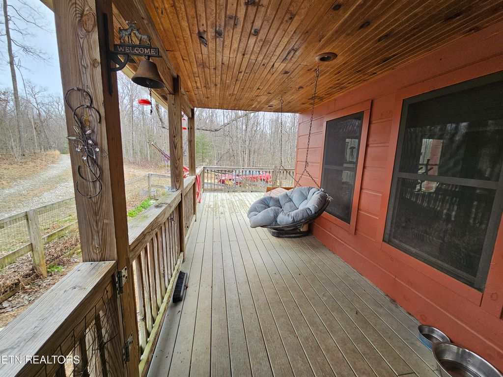 Photo of 117 Coyote Lane, Oneida, TN 37841 (MLS # 1332808)