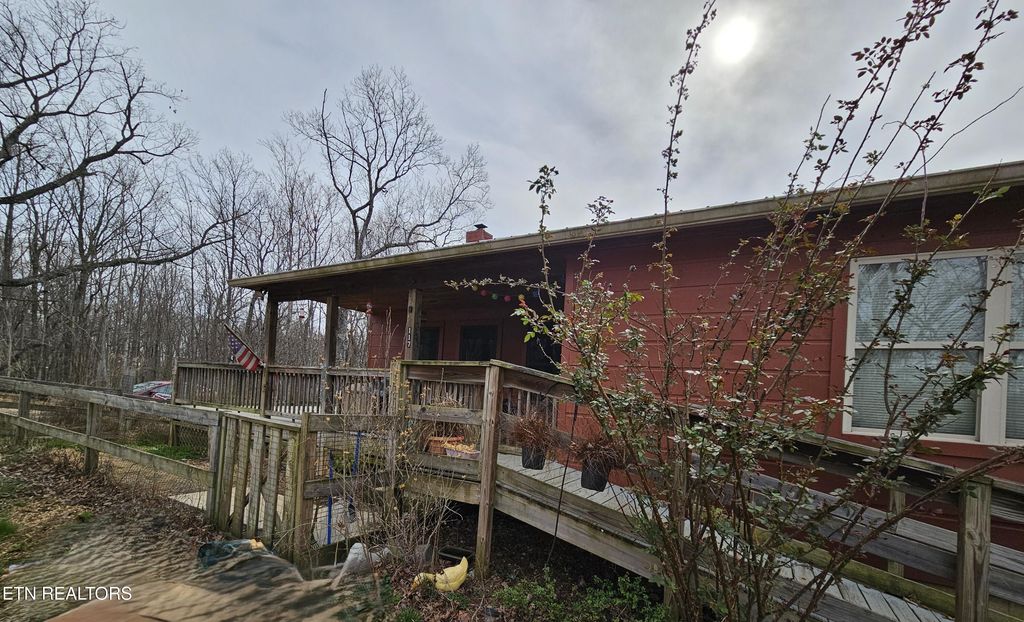 Photo of 117 Coyote Lane, Oneida, TN 37841 (MLS # 1332808)