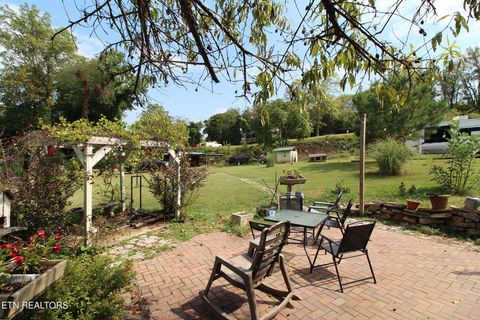 Tiny photo for 6214 Lacy Rd, Knoxville, TN 37912 (MLS # 1317706)